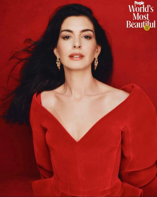 Anne Hathaway được vinh danh là người phụ nữ đẹp nhất thế giới
