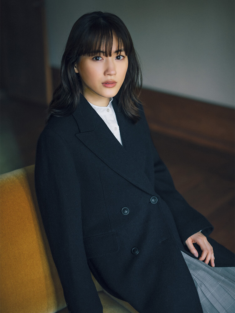 Nữ diễn viên Nhật Bản Haruka Ayase