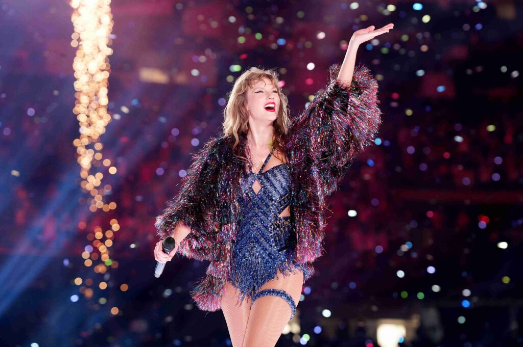 Tiết lộ về hợp đồng hôn nhân của Taylor Swift và Travis Kelce trước thềm đám cưới tháng 7 Tiết lộ về hợp đồng hôn nhân của Taylor Swift và Travis Kelce