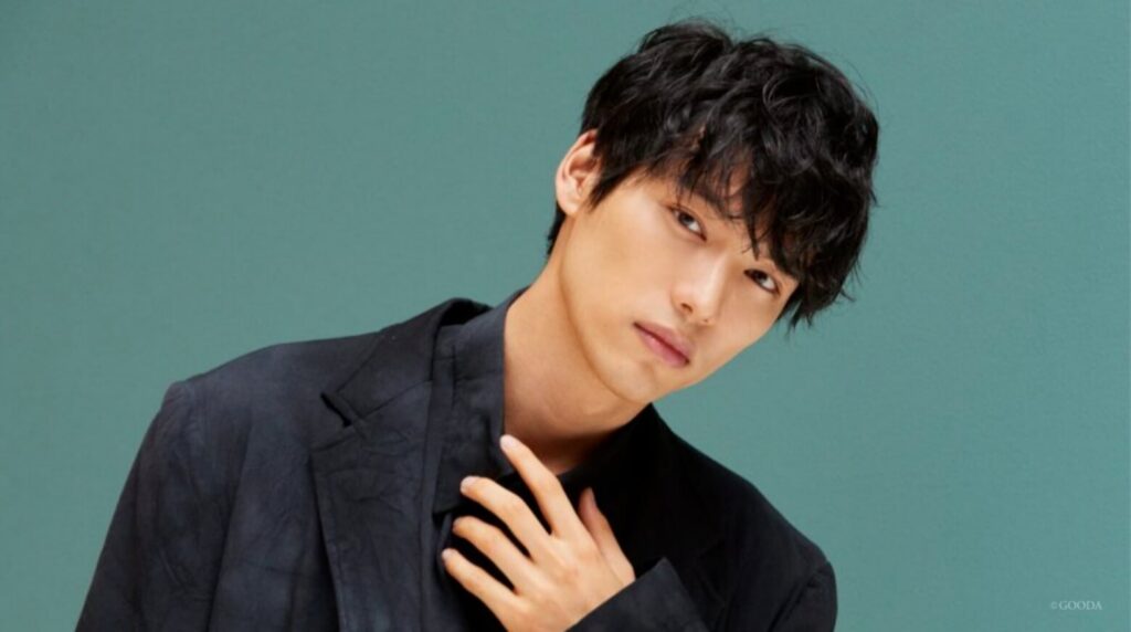 Fukushi Sota là diễn viên nam Nhật Bản nổi tiếng