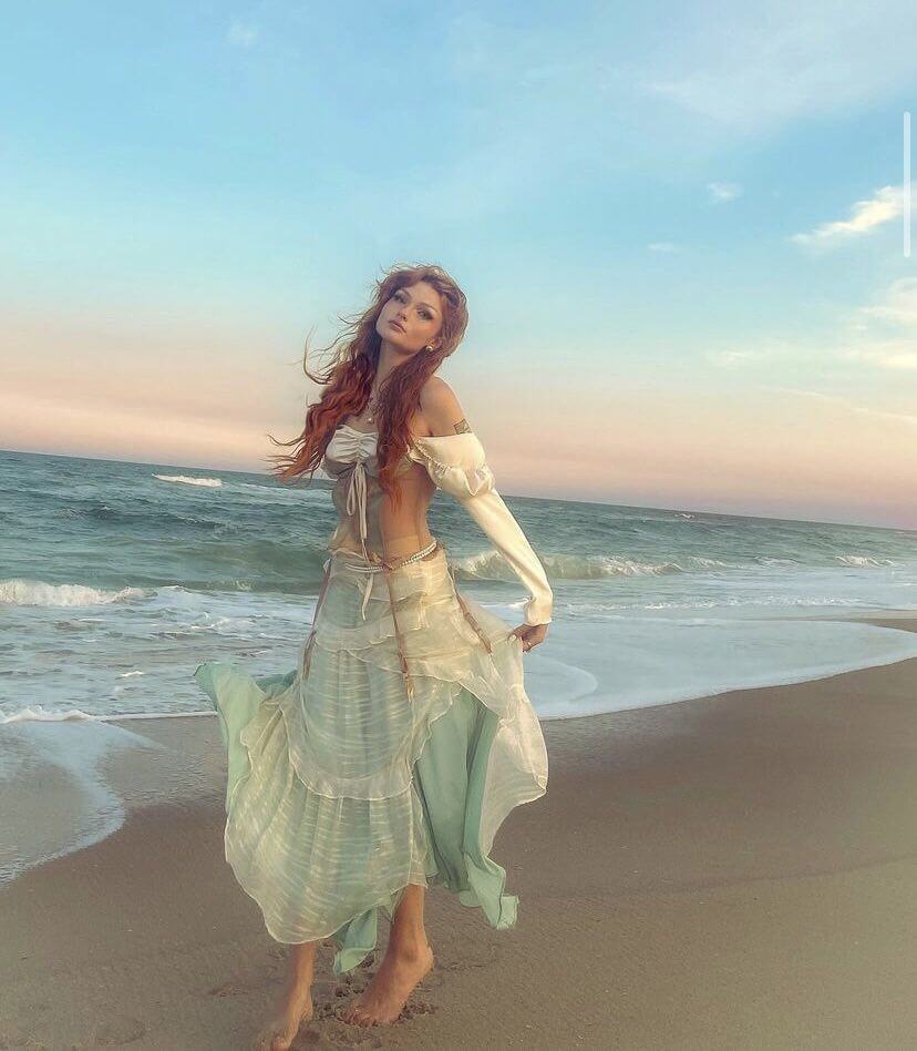 Đồ đi biển theo style Mermaidcore