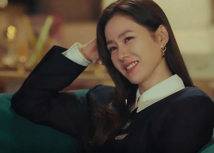 Son Ye Jin luôn nằm trong top diễn viên nữ Hàn Quốc xinh đẹp