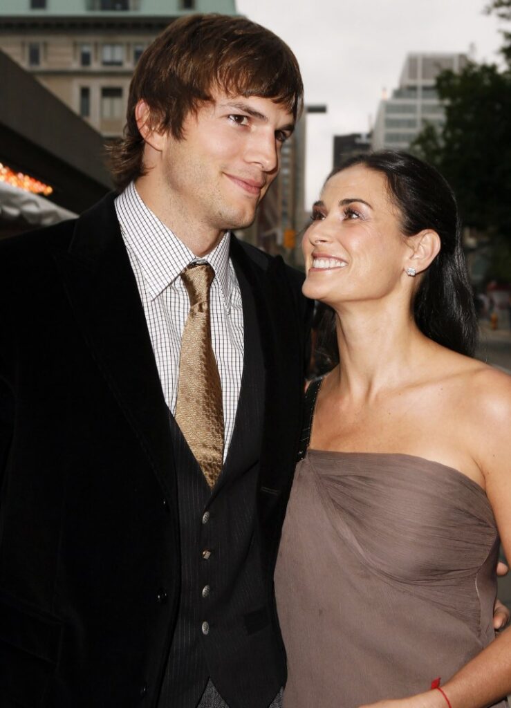 Ashton Kutcher và Demi Moore