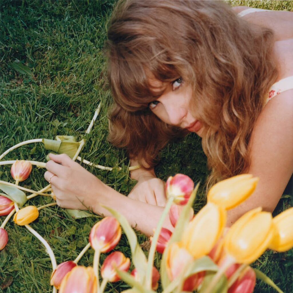 Màn tái xuất với cội nguồn nhạc đồng quê của Taylor Swift